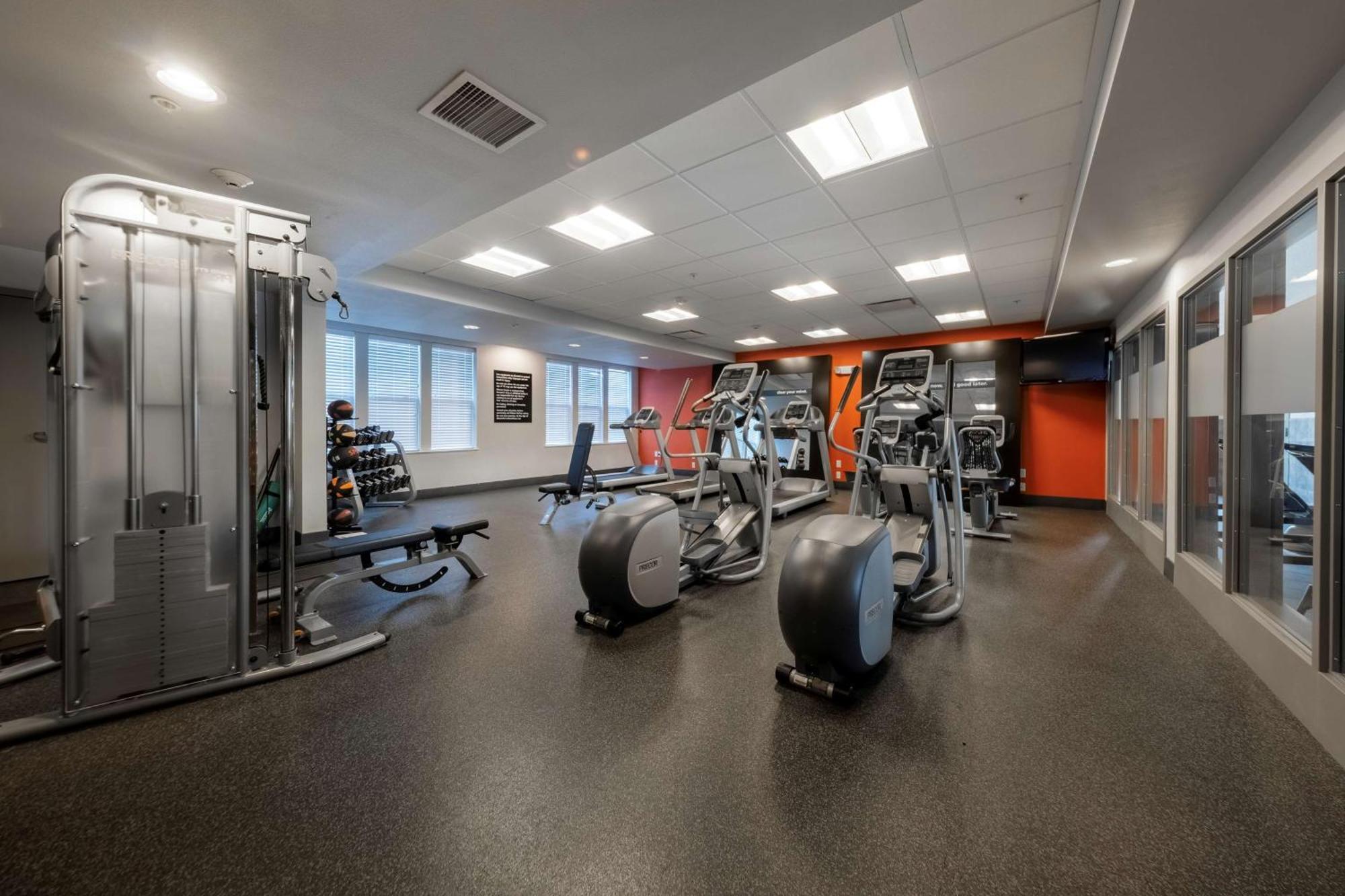 Hampton Inn & Suites Dupont Extérieur photo